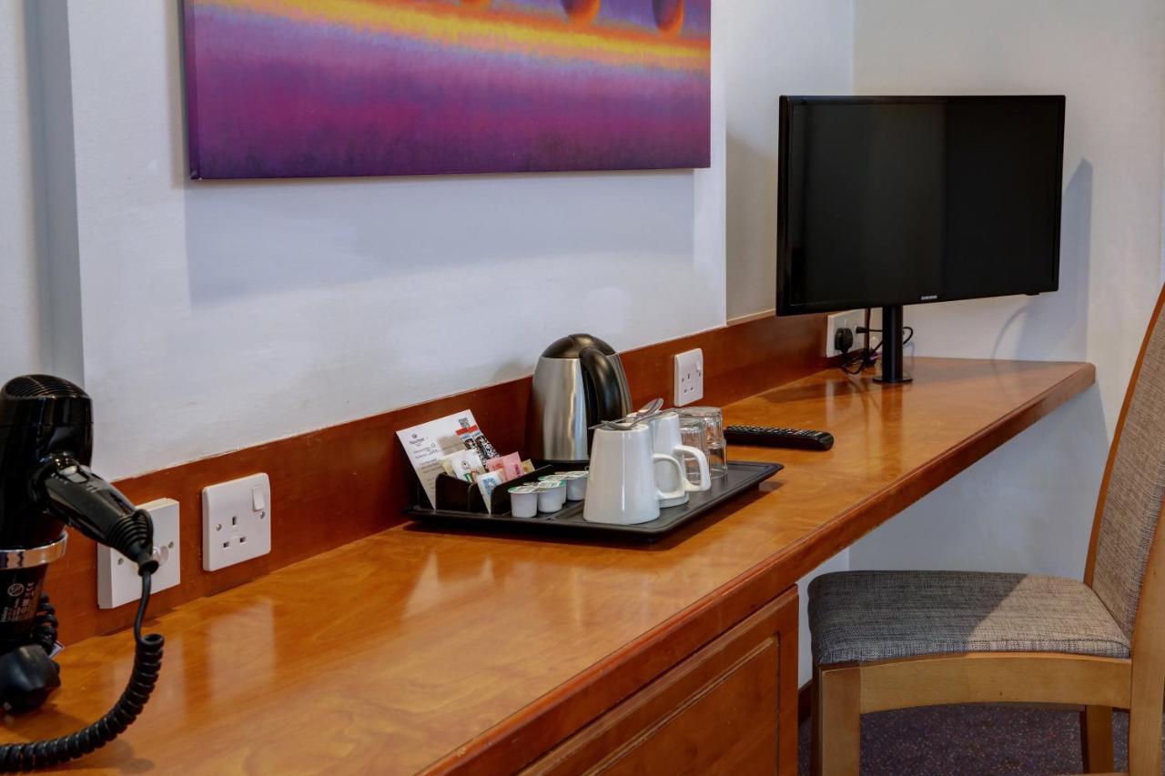 Hotel Orchid Epsom; Sure Collection By Western 3*